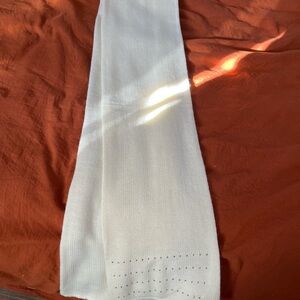 Cozy White Knit Scarf